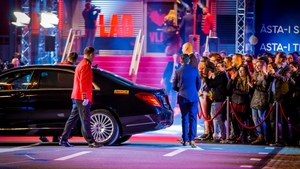 Apariție fabuloasă în mașini BlackCab la premiera filmului ”Vlad”!