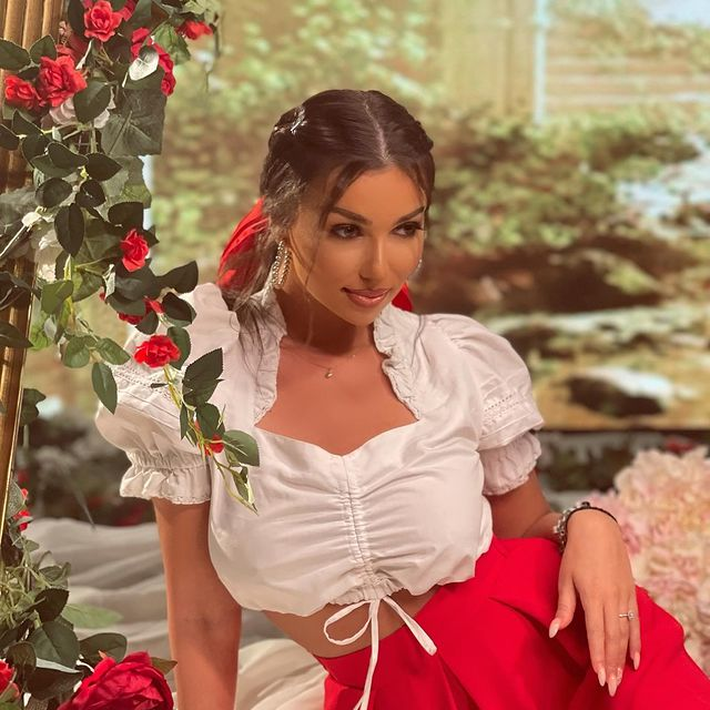 Shondy, super-sexy în videoclipul cu Pepe / Sursă foto: Instagram