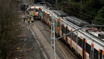 Încă un tren de pasageri a deraiat în Spania. Un om a murit și alți aproape 40 au fost răniți