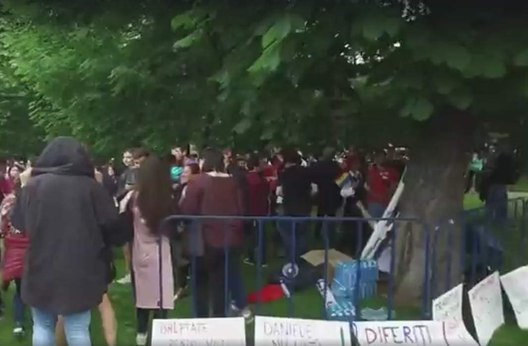 Marşul diversităţii a început în urmă cu puţin timp