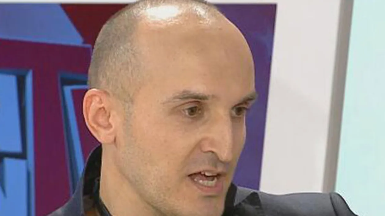 Cristi Marin se prostitueaza pentru Mariana Moculescu! Chiar daca este ea nebuna, eu pentru ea fac asta