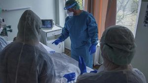 Coronavirus în România, 10 iulie. S-au înregistrat alte 592 de cazuri de infectare cu COVID-19, în ultimele 24 de ore