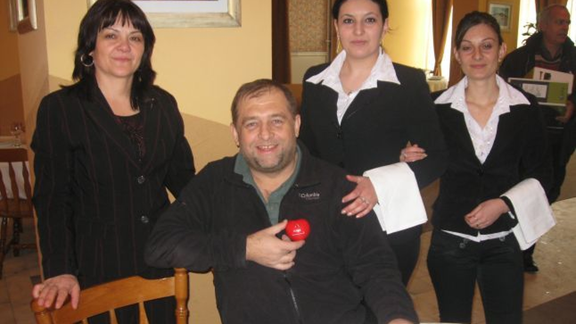Un nou deces în lumea milionarilor! Un cunoscut afacerist a murit chiar în noaptea de Înviere