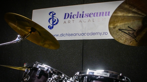 Școala ”Dichiseanu Art Academy” susține tinere talente! Gala ”Dichiseanu Teen Talent” – Band Battle Section – Ediția I, București, 18 mai 2019, Sala Dalles