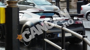 Crestin e "apostol" MONDIAL! Si-a plimbat Lamborghini-ul din Romania pana la Londra! Uite aici imagini cu el surprinse de britanici!