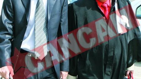 Luis Lazarus a divortat dupa doi ani de scandal