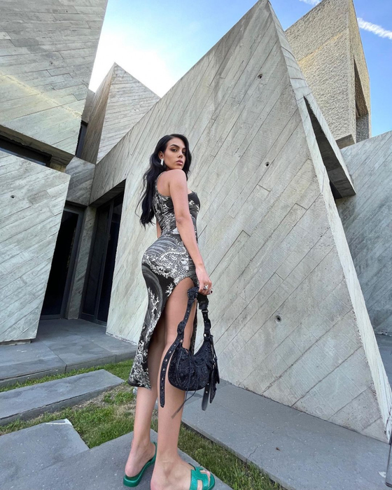 Georgina Rodriguez, revoltată pentru că iubitul ei, Cristiano Ronaldo, nu a fost titular cu Elveția. Mesajul postat de brunetă | GALERIE FOTO