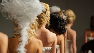 S-a stins din viață la 27 de ani. O creatoare de modă care a fost găsită fără suflare