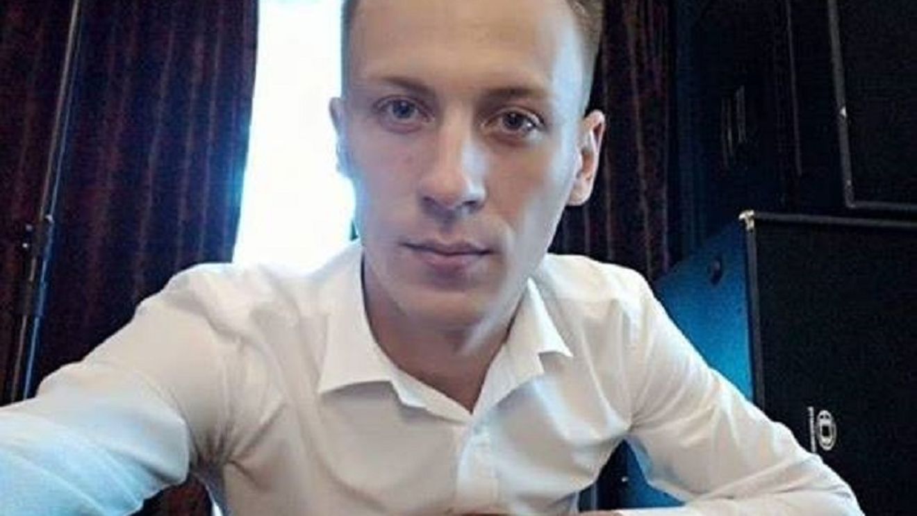 EXCLUSIV. Cauza morţii manelistului Ernest Edwards: SIDA! "Organismul a cedat, a fost vegheat de cel mai bun prieten până în ultima clipă"
