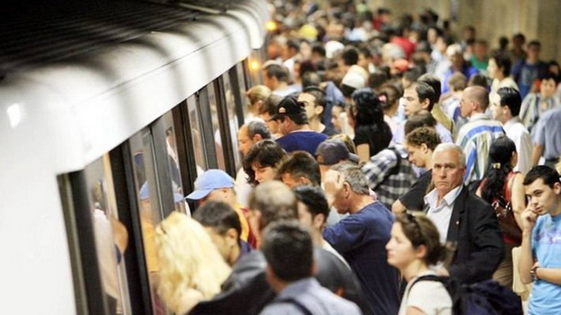 DNA a finalizat ancheta in cazul licitatiei truncate de la Metrorex. Afla pe cine au trimis procurorii in judecata