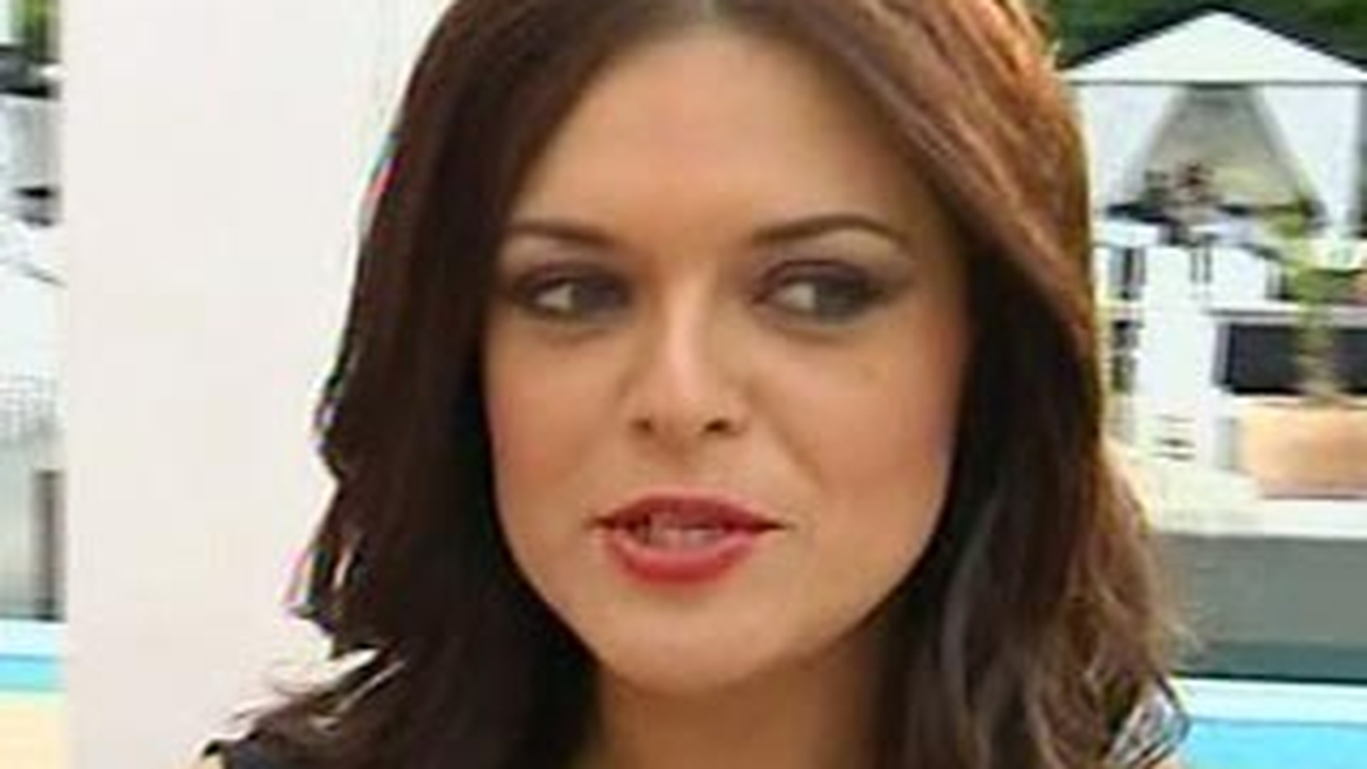 VIDEO Raluca Lazarut i-a dat papucii iubitului intr-un mod absolut uimitor: "M-am trezit dimineata si i-am spus ca nu-l mai iubesc"