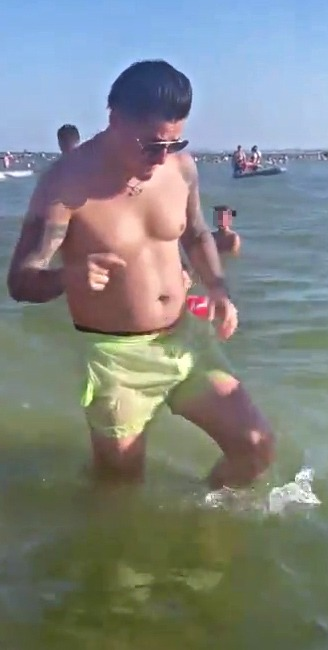 Bogdan de la Ploiești, distracție la mare / Sursă foto: captură InstaStory