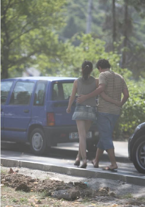 Imagini din tinerețe cu Andra Măruță. Incredibil cum arăta vedeta Pro TV, îmbrăcată într-o fustiță foarte, foarte scurtă