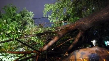 Alertă meteo! Vremea se va strica în întreaga ţară! Cod galben de furtuni cu ploi abundente