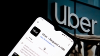 Uber concediază peste 3.000 de angajați! Restructurări majore la compania de ridesharing