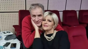 Florin Apostol a murit la 58 de ani. Cântărețul cunoscuse gloria alături de Mădălina Manole