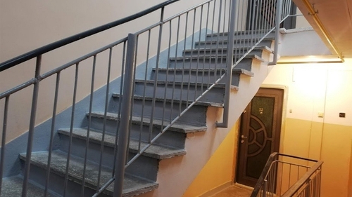 Amendă de 1.000 lei pentru românii care locuiesc la bloc și fac această neglijență în scara blocului