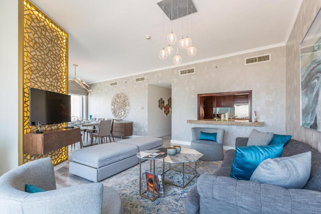 Laurențiu Reghecampf i-a cumpărat Anamariei Prodan un apartament de 4 mil. € (Foto:  booking.com)