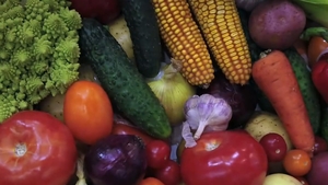 Alimentul care este și fruct și legumă, în același timp. L-ai consumat și tu