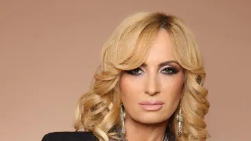 Momente triste pentru Gyorfi! Solista are o mare suparare! Vezi ce o macina zi de zi si cum incearca sa se calmeze