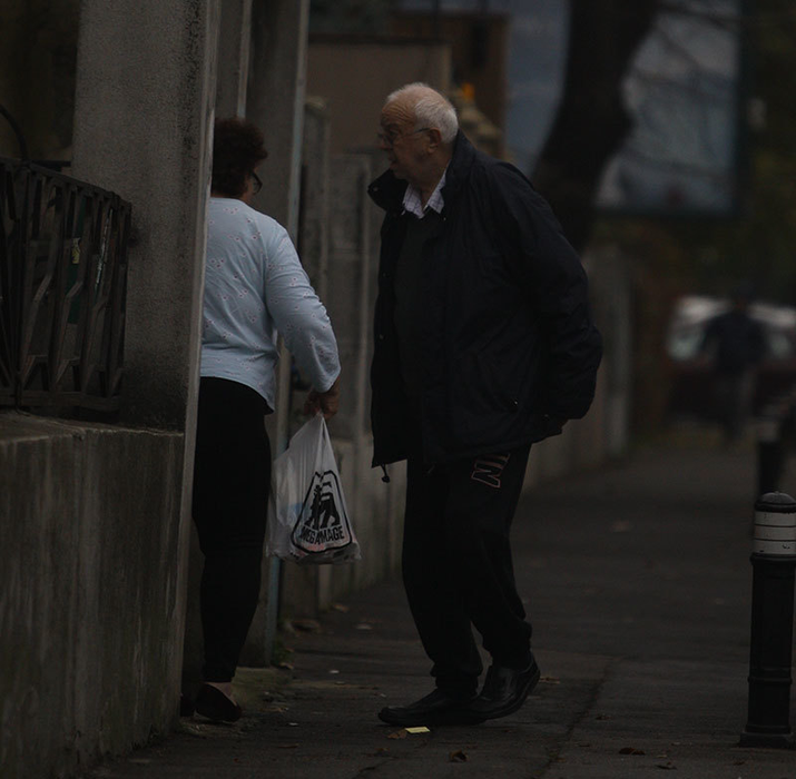 Arşinel se pregăteşte să intre pe poartă