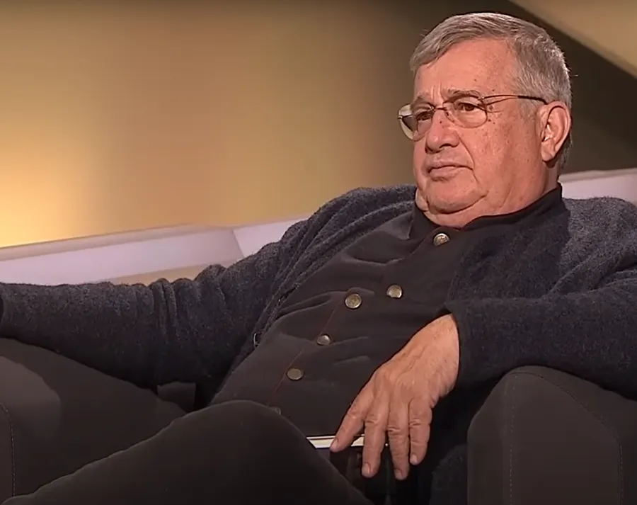 restaurantul lui Mircea Dinescu