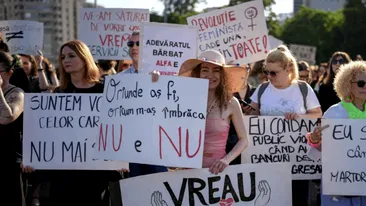 Ca la noi, la nimeni! Un bărbat a agresat o femeie la protestul din Piața Victoriei