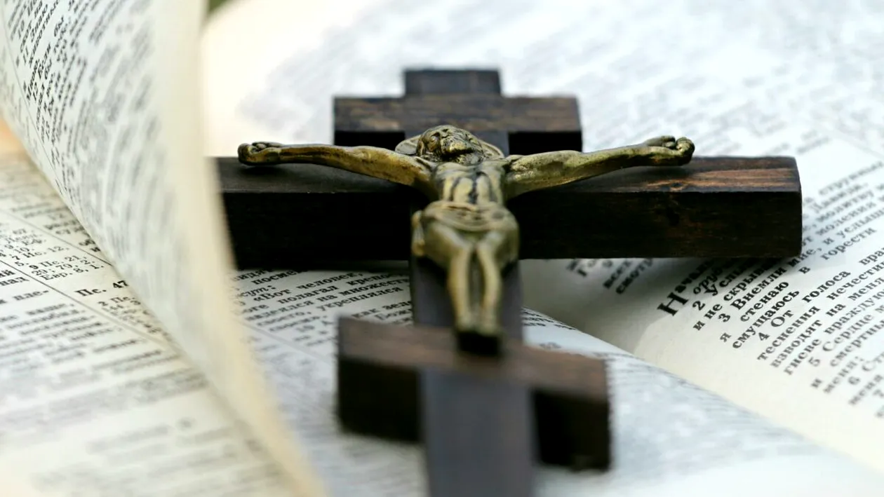 Cea mai puternică rugăciune de Înălțarea Sfintei Cruci. Rostește aceste cuvinte azi, 14 septembrie 2025, și vei scăpa de necazuri!