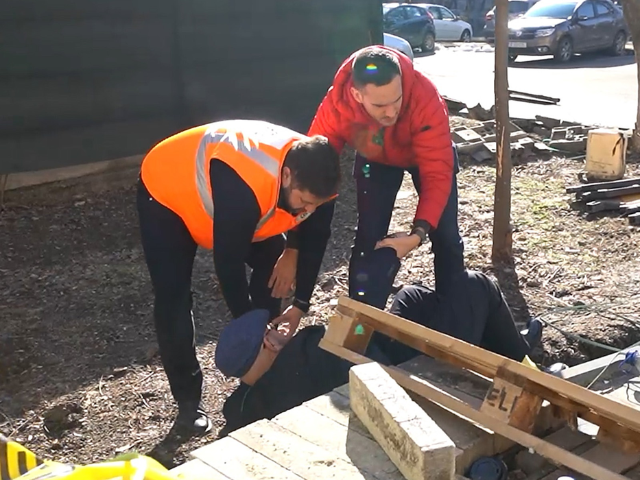 Piedone s-a julit pe un șantier din Sectorul 5