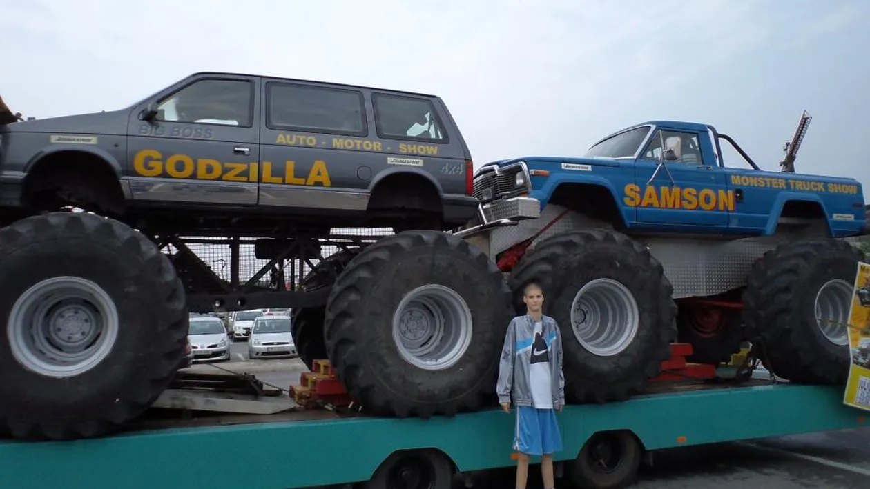 Povestea lui Robert, pustiul care ar putea intra in Cartea Recordurilor! “Uriasul din Arad” are doar 13 ani si masoara 2,16 metri!