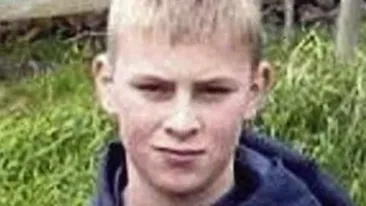 Gestul extrem al unui pusti de 13 ani! I-a furat cardul mamei si si-a cumparat jocuri de 500 de euro, apoi a luat o decizie soc