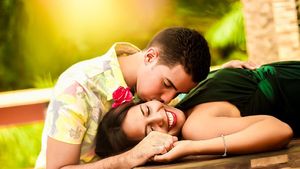 De câte ori ar trebui, de fapt, să facă dragoste cuplurile. Studiile care spulberă orice mit în materie de amor