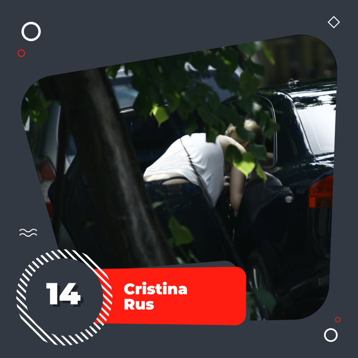 Topul vedetelor cu lenjeria intimă la vedere