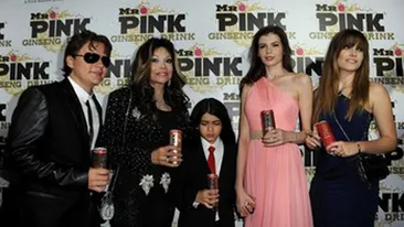 Monica Gabor, doar hostess sau vedeta la Hollywood? Vezi declaratiile incendiare ale lui Catalin Botezatu despre statutul din SUA al fostei doamne Columbeanu!