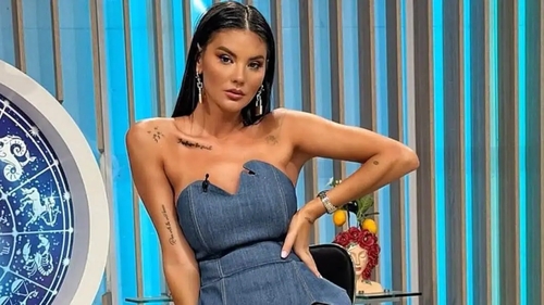Apariție neașteptată la volan! Unde s-a dus Ramona Olaru îmbrăcată în costum de baie