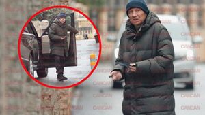 Dan Petrescu, imaginile momentului după luni de absență