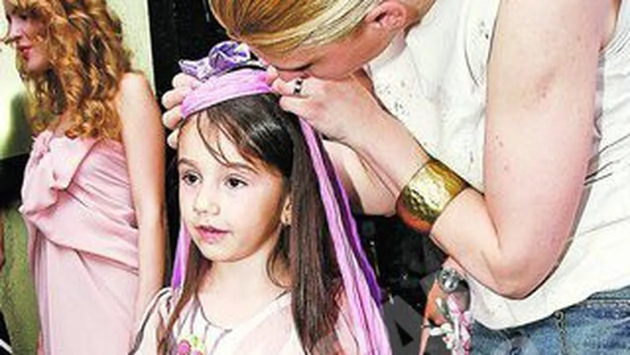 Kassandra continua lupta pentru o viata normala