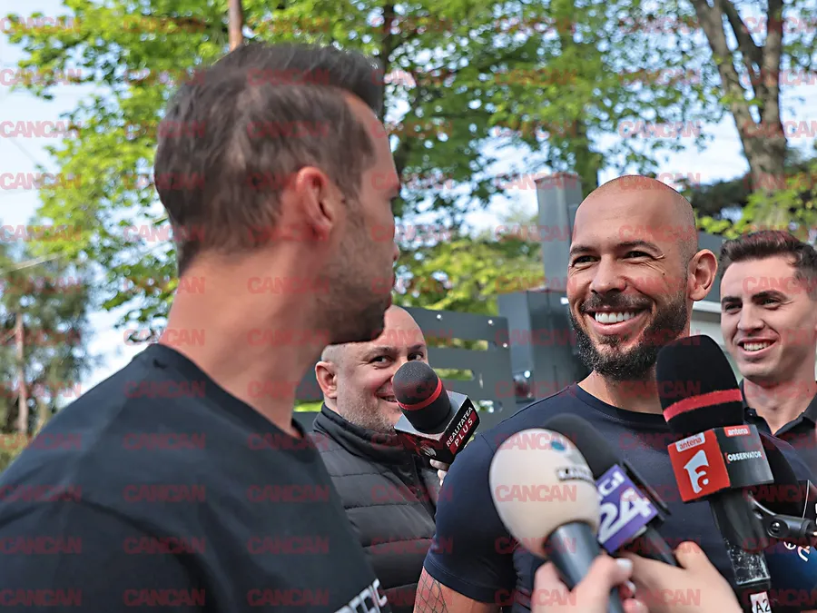 Andrew și Tristan Tate, cu zâmbetul pe buze la întoarcerea în România