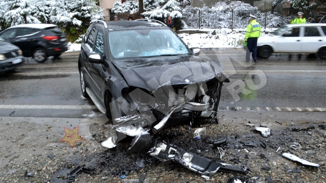 Iata cinci scenarii posibile in cazul accidentului provocat de Huidu! Ce crezi ca s-a intamplat pe sosea?