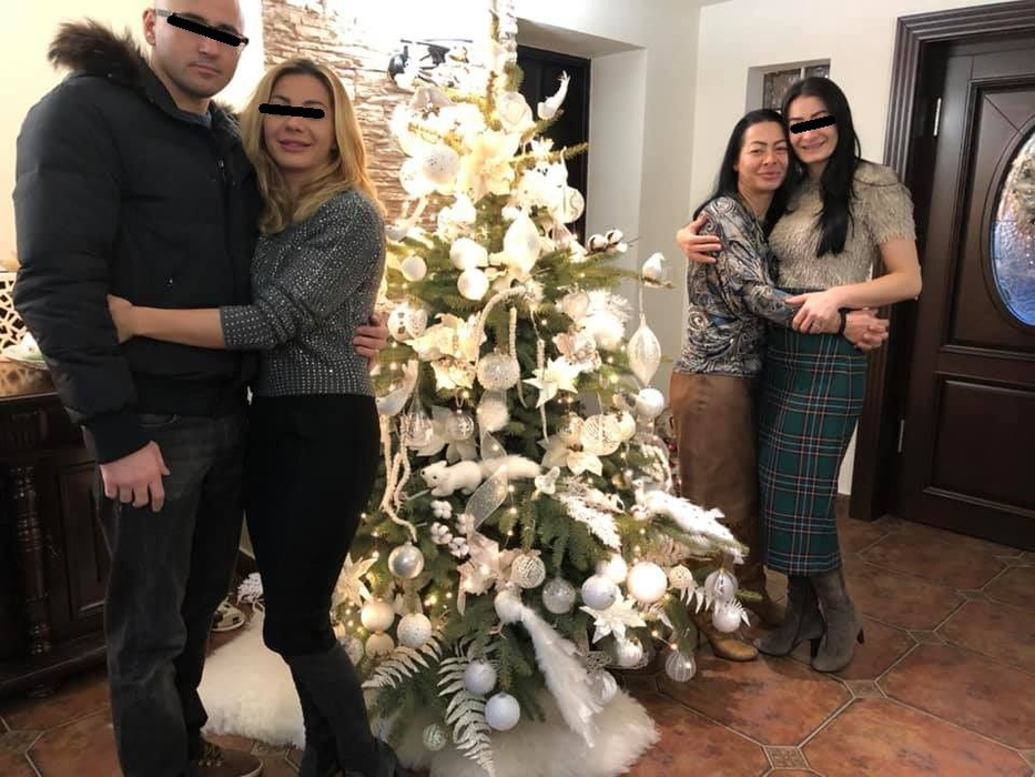Sandra Romain ar trăi cu un bărbat care i-a promis că divorțează, dar nu s-a ținut de cuvânt