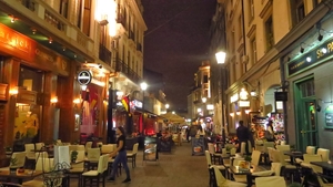 Se plimba prin Centrul Vechi din București, când a auzit țipete înfundate venind de nicăieri. A fugit. Ajuns acasă, a căutat pe net și a aflat ce i s-a întâmplat: "Nu voi mai călca acolo!"