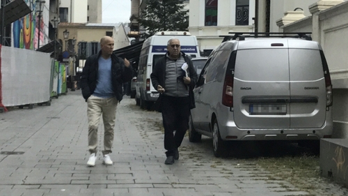 Mugur Mihăescu revine în televiziune, după o pauză de patru ani. Cu ce post a bătut palma și ce emisiune va prezenta