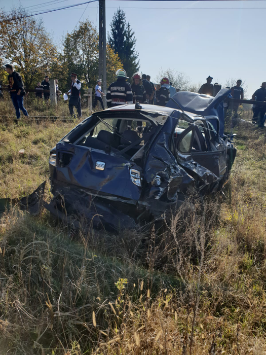 O femeie a ajuns la spital în urma accidentului de la Țițești, Argeș
