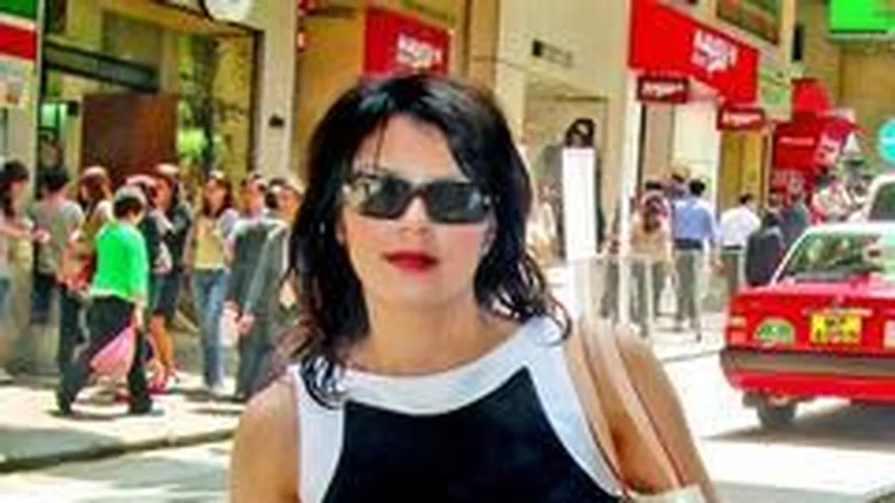 Irina a scos-o de pe sticla pe Sorana