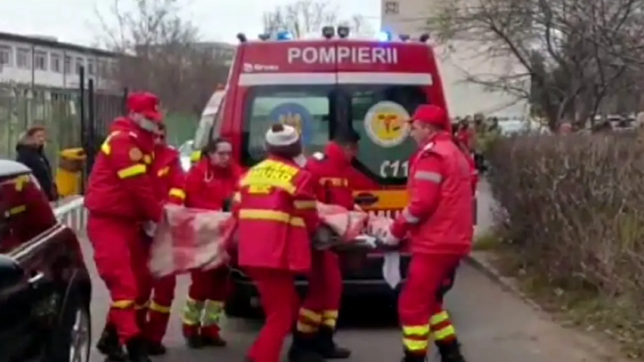 Incident șocant, la un liceu din Constanța! Un elev de 12 ani s-a aruncat în gol, de la etajul 2