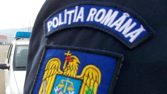 Crimă şocantă comisă de un copil de 10 ani! L-a omorât şi l-a atârnat de cablurile de telefonie