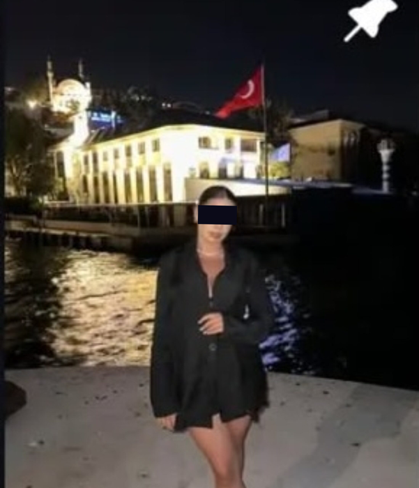 Ea este celebra ”Gândac”, prietena Claudiei cu care a ”tradus-o” Ionuț Mocăniță. Joc bizar al sorții