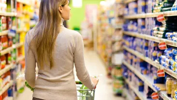 Produs consumat de milioane de copii din România, retras de urgență din supermaketuri! Este contaminat cu bacterii, atenție mare!