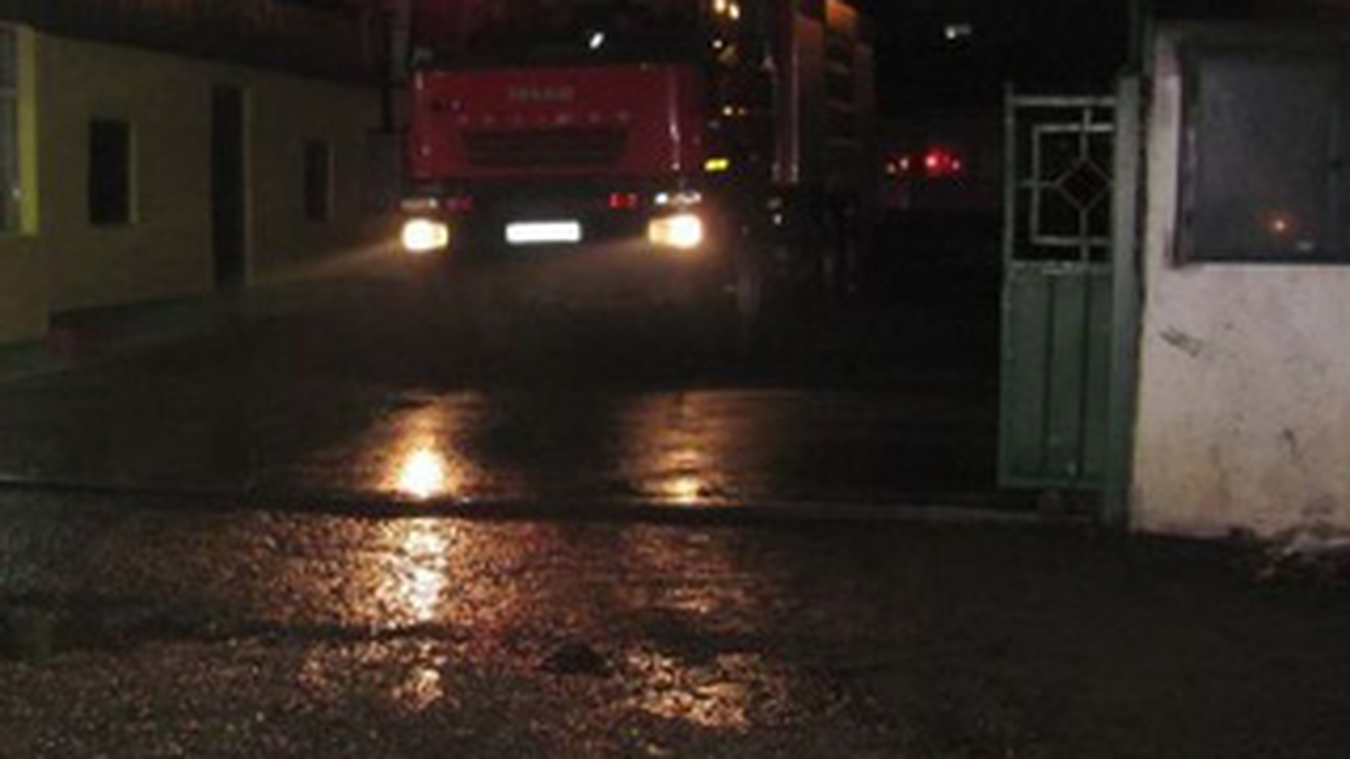 O explozie puternica a avut loc la o fabrica de ulei din Vaslui!