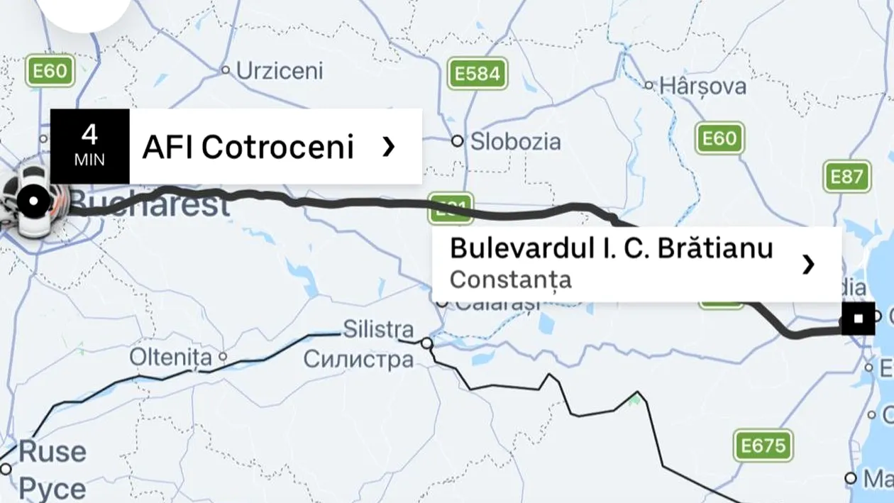 Cât costă o cursă cu Uber pe ruta București-Constanța, înainte de Crăciun? Florentina a ales să plece cu trenul când a văzut